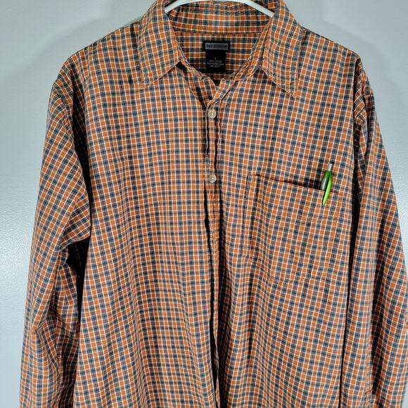 BKE Button Up Shirt Men L Orange Navy Plaid Casual Relaxed Office Rodeo Western - Picture 2 of 9